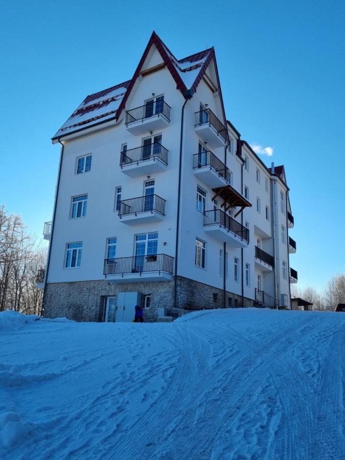 Apartman Ostry Vrsok V Starom Smokovci Apartment Vysoke Tatry Exterior photo